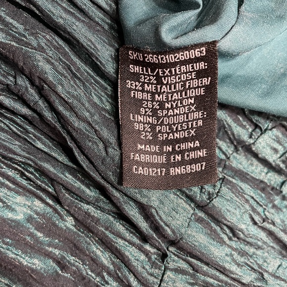 Le chateau teal green semi formal dress. Ruffle bodycon midi dress. - Picture 10 of 12